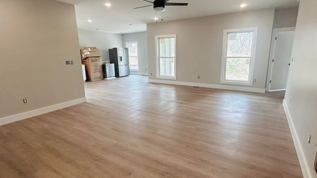 123 Gray Bird Lane, London, KY 40741