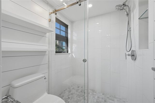 6080 Pelican Bay BLVD 205A, Naples, FL 34108