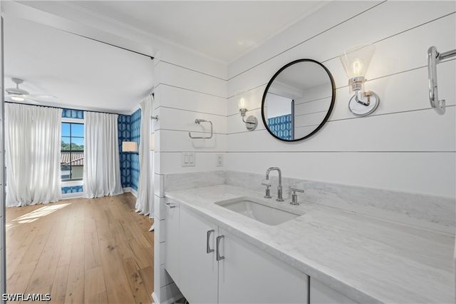 6080 Pelican Bay BLVD 205A, Naples, FL 34108