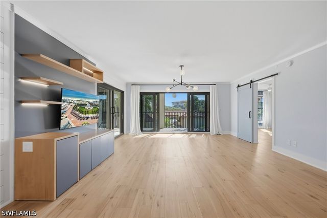 6080 Pelican Bay BLVD 205A, Naples, FL 34108