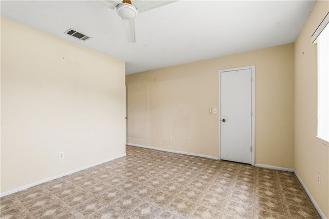 820 23rd Place SW, Vero Beach, FL 32962