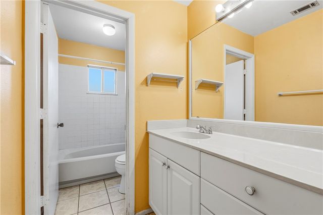 820 23rd Place SW, Vero Beach, FL 32962