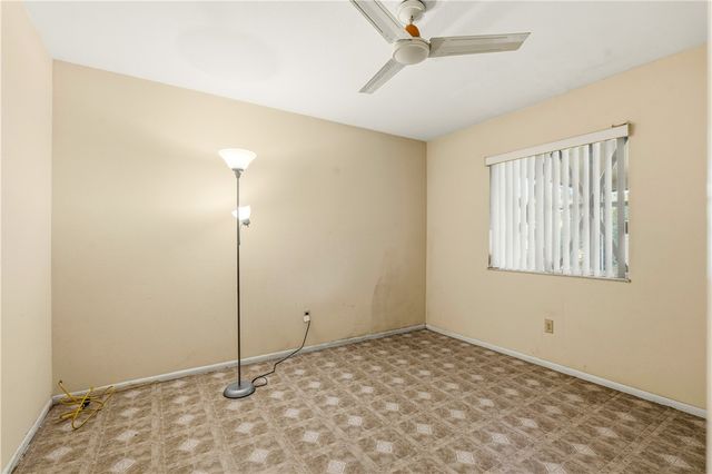 820 23rd Place SW, Vero Beach, FL 32962