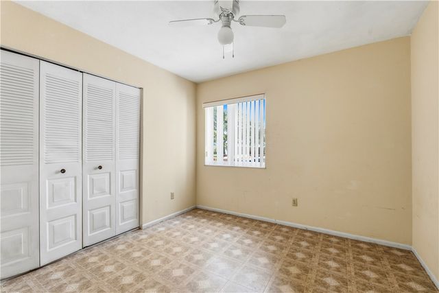 820 23rd Place SW, Vero Beach, FL 32962
