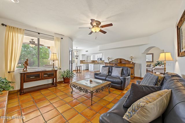 11401 N Palmetto Dunes Avenue, Oro Valley, AZ 85737