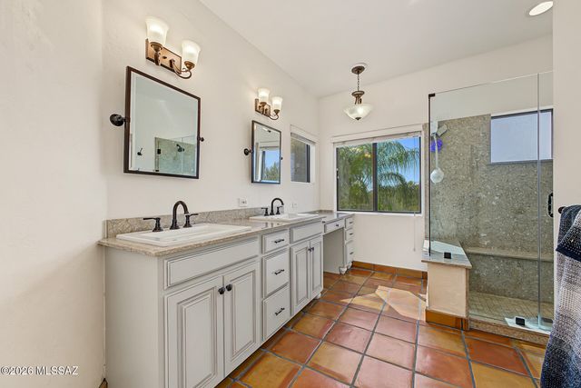 11401 N Palmetto Dunes Avenue, Oro Valley, AZ 85737
