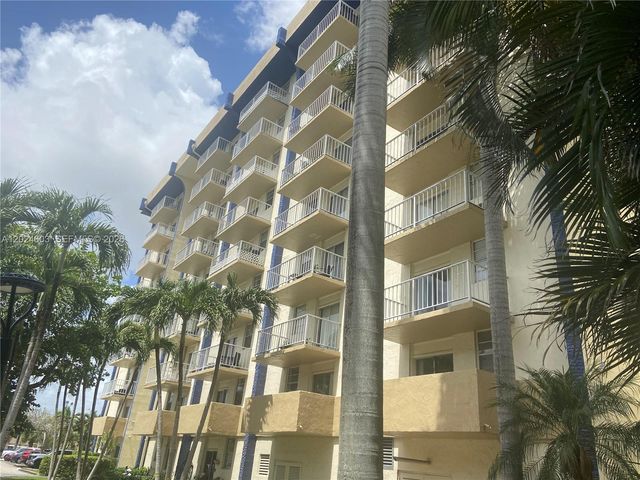 4550 NW 9th St 203E, Miami, FL 33126