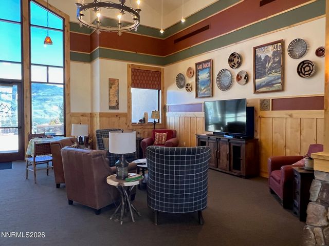 1555 W Del Webb Parkway, Reno, NV 89523