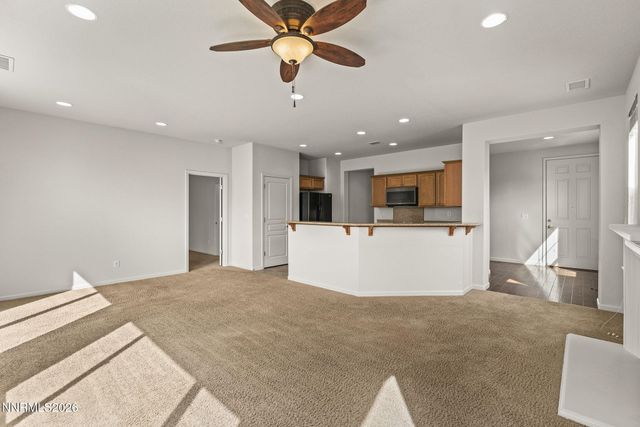 1555 W Del Webb Parkway, Reno, NV 89523