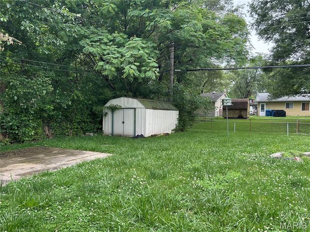 2829 Edgewood Avenue, Granite City, IL 62040