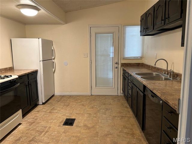 2829 Edgewood Avenue, Granite City, IL 62040