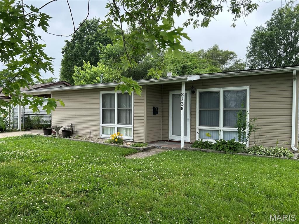 2829 Edgewood Avenue, Granite City, IL 62040
