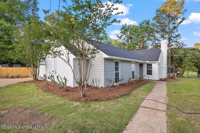 24 Village Drive, Madison, MS 39110