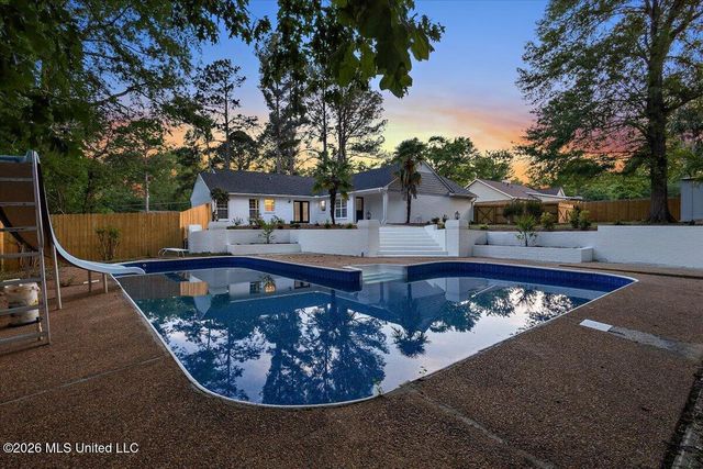 24 Village Drive, Madison, MS 39110