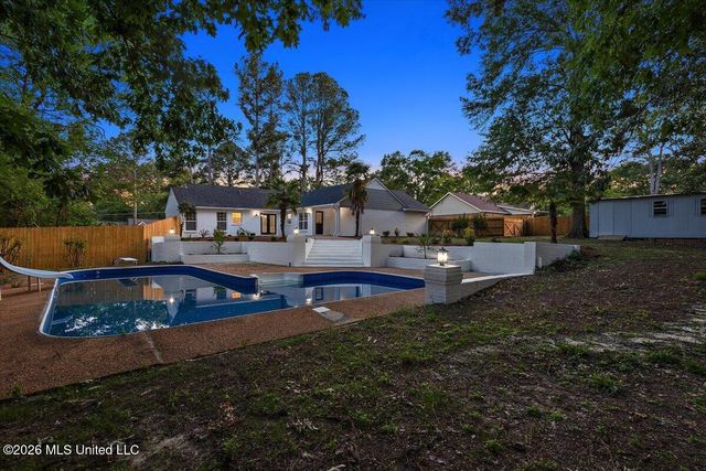 24 Village Drive, Madison, MS 39110