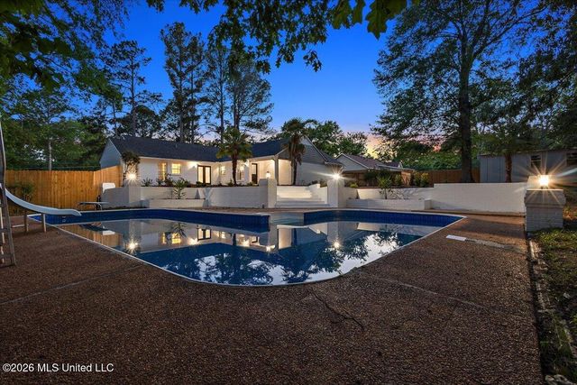 24 Village Drive, Madison, MS 39110