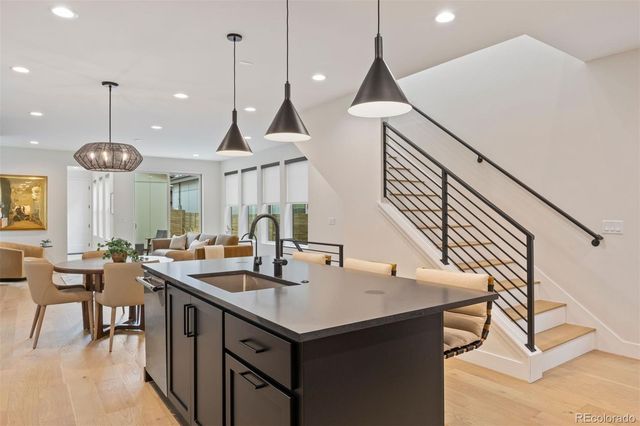 574 Adams Street, Denver, CO 80206