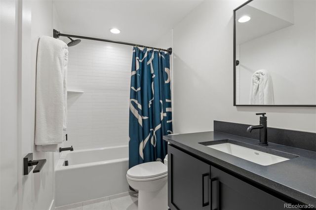 574 Adams Street, Denver, CO 80206