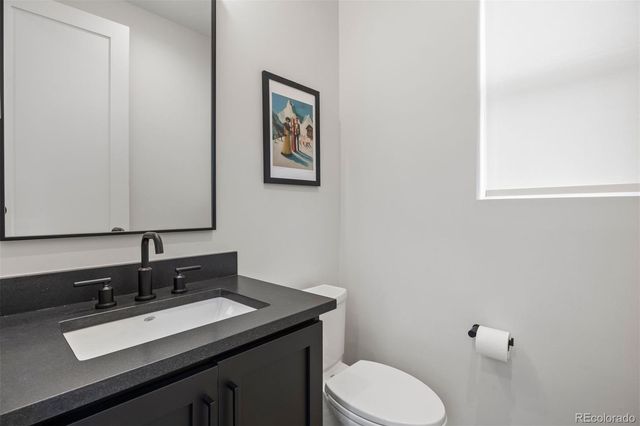 574 Adams Street, Denver, CO 80206