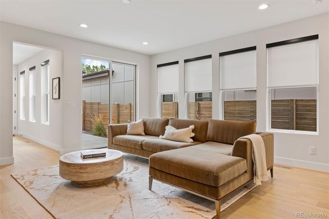 574 Adams Street, Denver, CO 80206