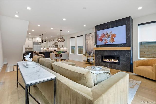 574 Adams Street, Denver, CO 80206