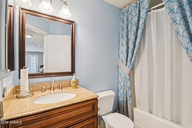 704 E WINDSOR Drive, Gilbert, AZ 85296