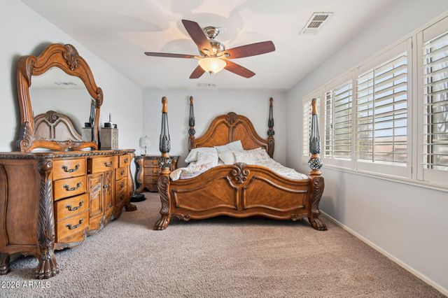 704 E WINDSOR Drive, Gilbert, AZ 85296