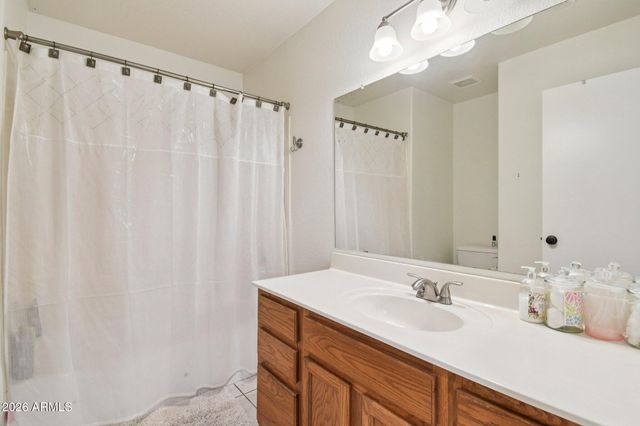 704 E WINDSOR Drive, Gilbert, AZ 85296