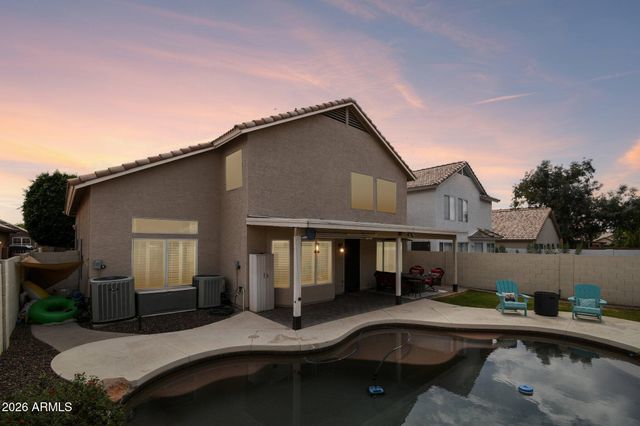 704 E WINDSOR Drive, Gilbert, AZ 85296