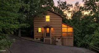 641 Kings Hills Boulevard, Pigeon Forge, TN 37863