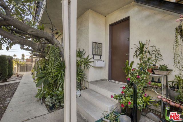 2710 New Jersey Street, Los Angeles, CA 90033