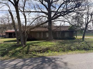 127 HICKORY Street, Pineville, LA 71360