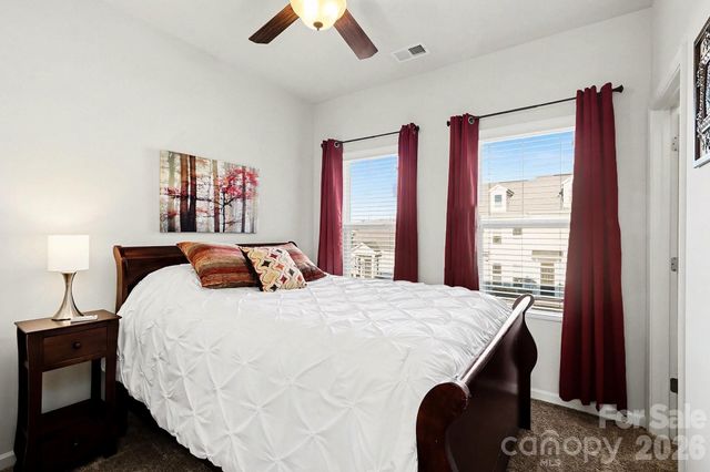 112 N Canyon Ridge Drive, Mount Holly, NC 28120