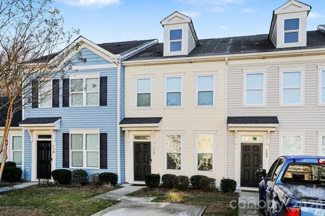 112 N Canyon Ridge Drive, Mount Holly, NC 28120