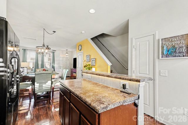 112 N Canyon Ridge Drive, Mount Holly, NC 28120