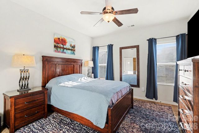 112 N Canyon Ridge Drive, Mount Holly, NC 28120