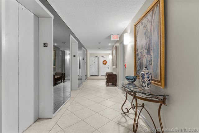 1502 S Boulder Avenue 21M, Tulsa, OK 74119