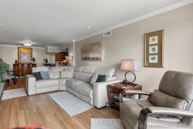 1502 S Boulder Avenue 21M, Tulsa, OK 74119