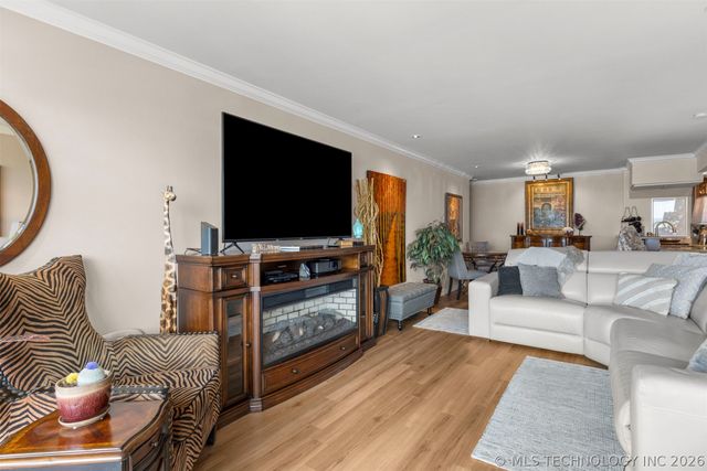 1502 S Boulder Avenue 21M, Tulsa, OK 74119
