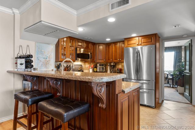 1502 S Boulder Avenue 21M, Tulsa, OK 74119