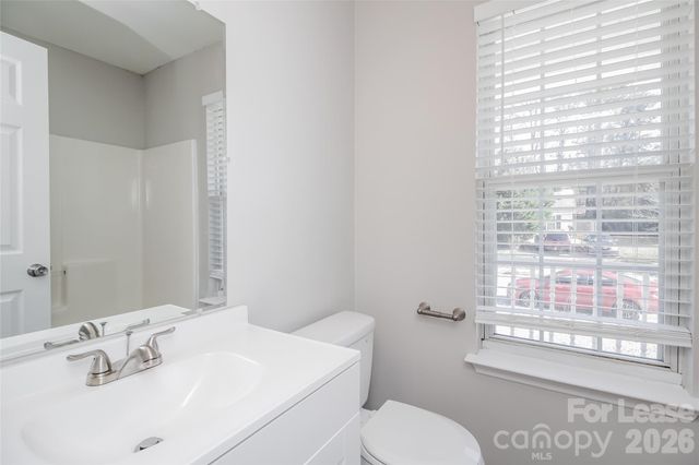 1120 Summit Hills Drive, Charlotte, NC 28214