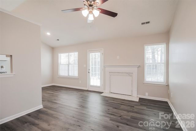 1120 Summit Hills Drive, Charlotte, NC 28214