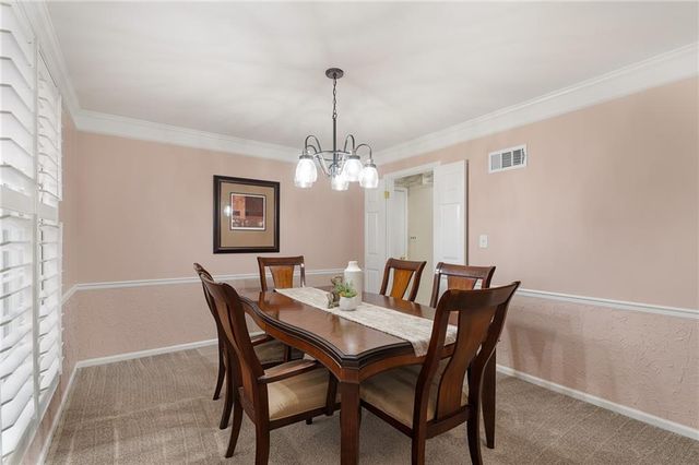 9810 W 100th Terrace, Overland Park, KS 66212