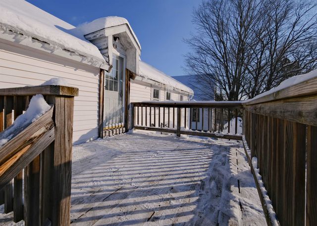 818 Main Street, Cavendish, VT 05142