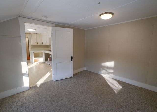 818 Main Street, Cavendish, VT 05142