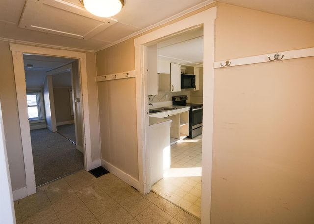 818 Main Street, Cavendish, VT 05142