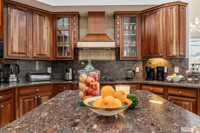 2296 Greenview Cove Drive, Wellington, FL 33414