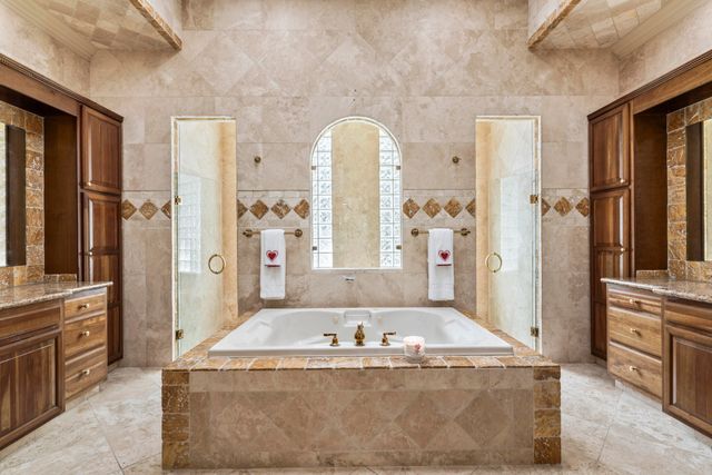 2296 Greenview Cove Drive, Wellington, FL 33414