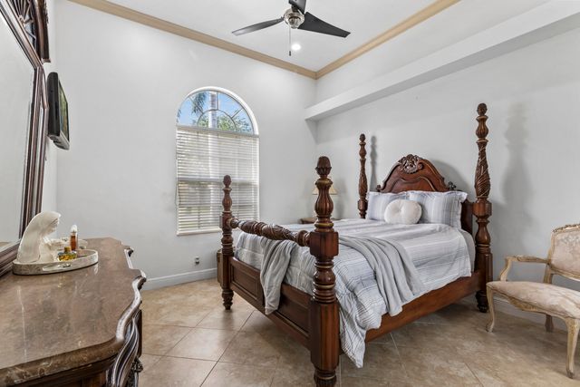 2296 Greenview Cove Drive, Wellington, FL 33414