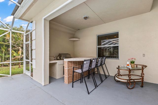 2296 Greenview Cove Drive, Wellington, FL 33414